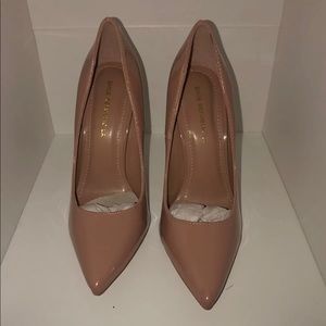 Shoe Republic LA shiny (dark) nude heels